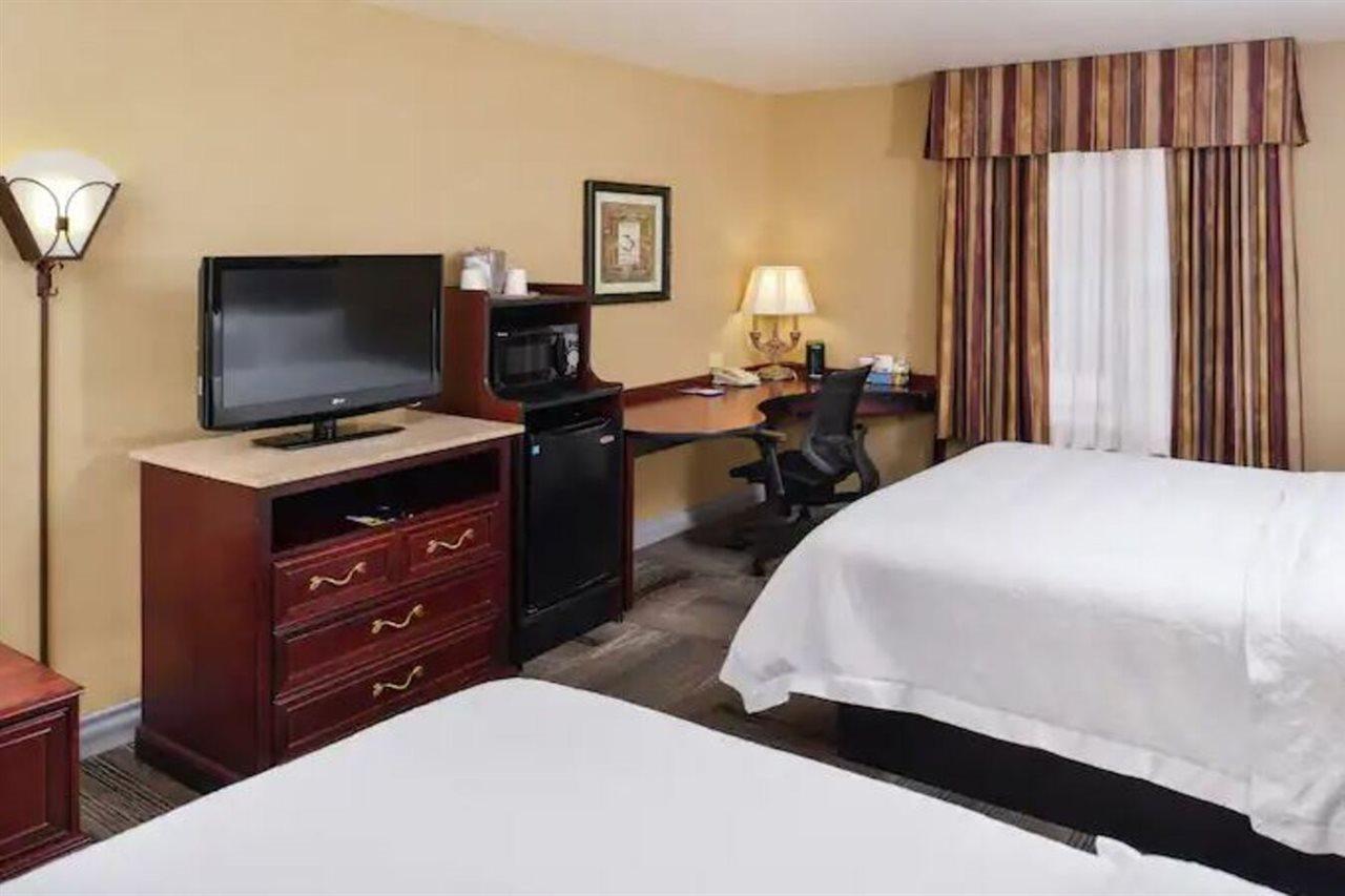Hampton Inn & Suites Boise-Меридиан Экстерьер фото
